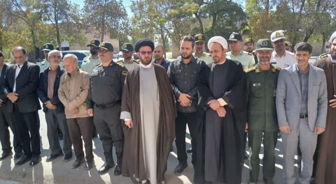 تصاویر / مراسم غبارروبی و عطر افشانی مزار مطهر شهدا در سلطانیه