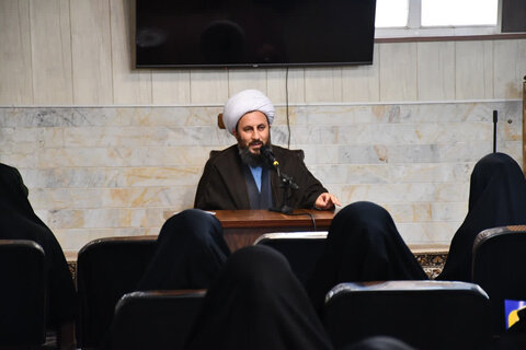 تصاویر/دیدار امام جمعه خوی با دانش آموزان اتحادیه انجمن‌های اسلامی