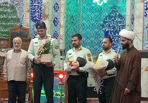 تصاویر/ گرامیداشت هفته نیروی انتظامی در مسجد امام محمدتقی(ع)