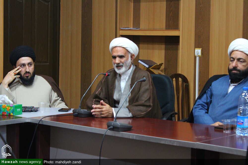 جهانیشدن حوزههای علمیه با الگوی مکتب سلیمانی/ استان کرمان مرجعیت بینالمللی در زمینه گفتمانسازی مقاومت پیدا کند+ عکس