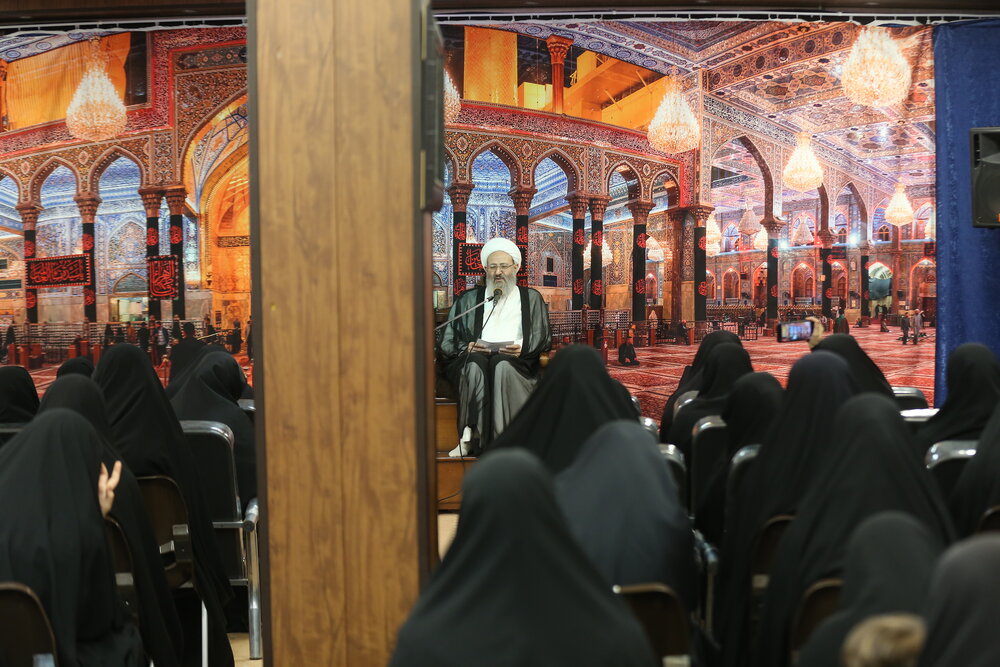 تصاویر/ دیدار آیتالله فقیهی با جمعی از طلاب خواهر حوزه آیتالله شهید غفاری(ره) تصاویر/ دیدار آیتالله فقیهی با جمعی از طلاب خواهر حوزه آیتالله شهید غفاری(ره)