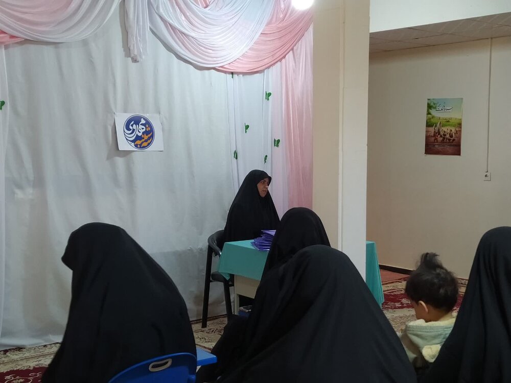 نشست مهدویت طلاب مدرسه علمیه نجمه خاتون تکاب