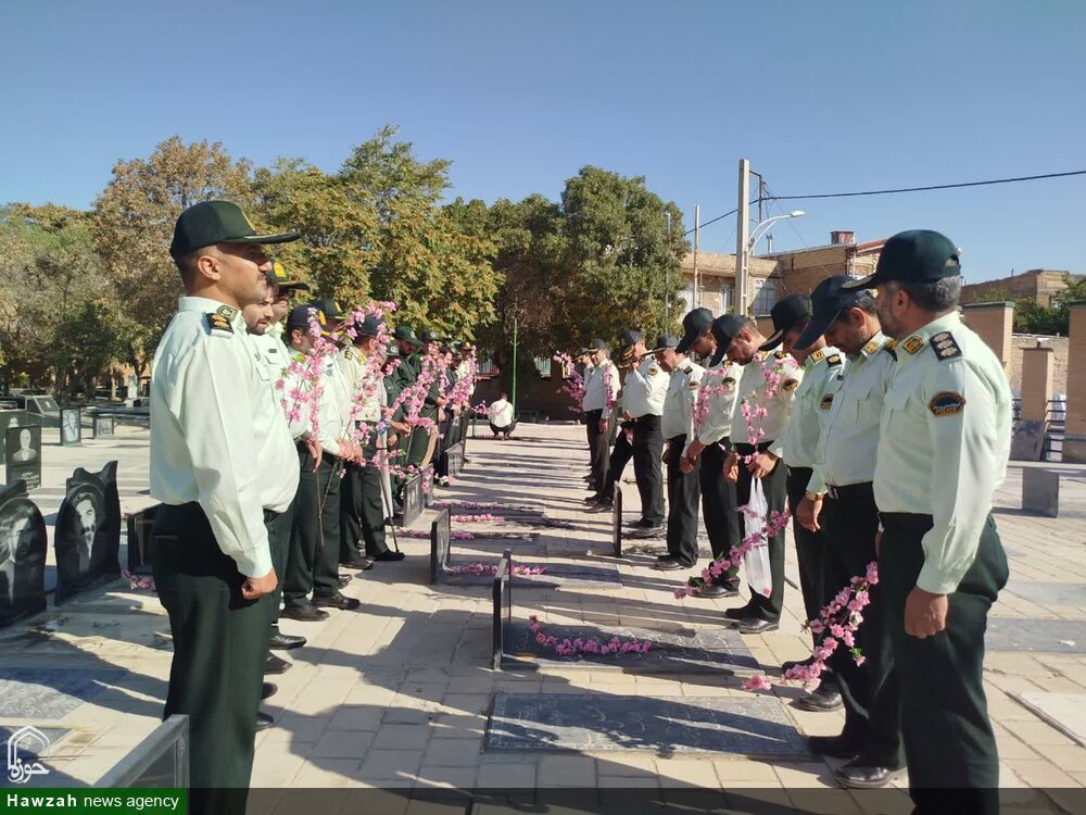 مراسم غبارروبی و عطرافشانی مزار شهدای شهرستان بهار به مناسبت هفته فراجا