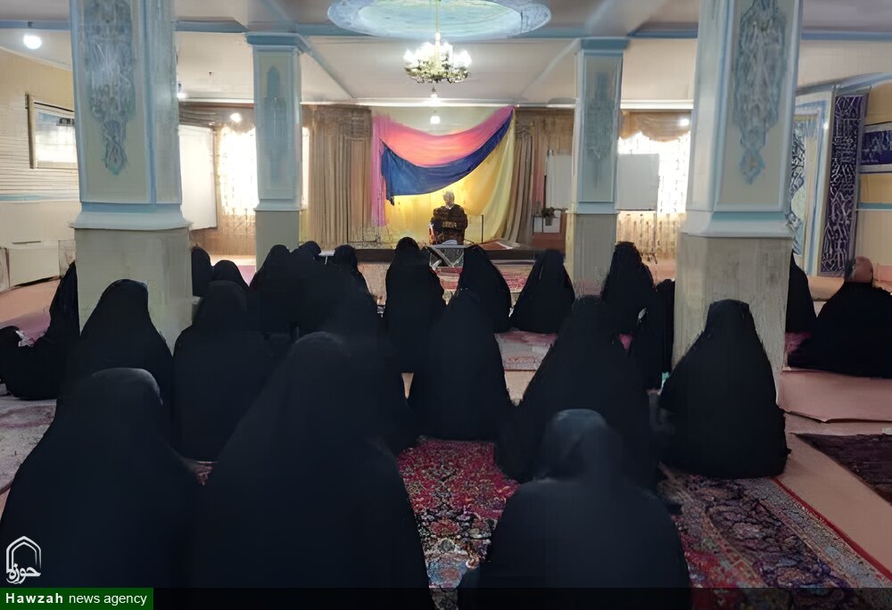 محبت به اهل بیت(ع)، موتور محرک طلبگی است