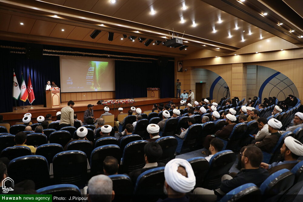 सोशल मीडिया पर सक्रिय उलेमा और प्रचारकों को नई पीढ़ी की भाषा में धार्मिक अवधारणाए प्रदान करना चाहिए