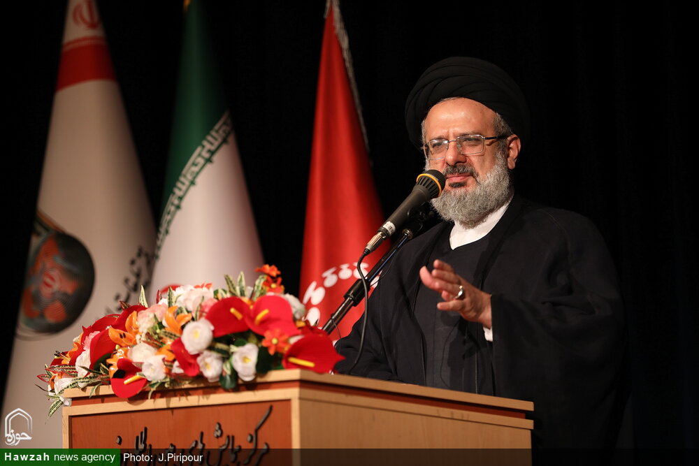 دفاع مقدس ۱۲روزه نقطه عطف تاریخ مقاومت بود / ضرورت نگاه استراتژیک و بلندمدت در فعالیت‌های رسانه‌ای