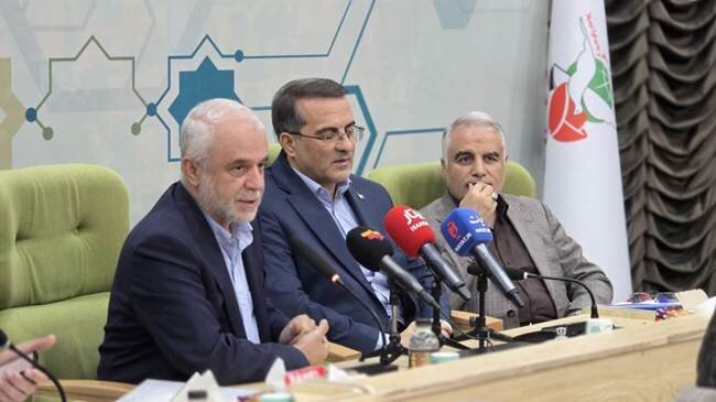 بنیاد شهید و امور ایثارگران سنگری که با هیچ معیار اداری قابل توصیف نیست/ تبدیل وضعیت ۲۲۰ هزار نفر از ایثارگران