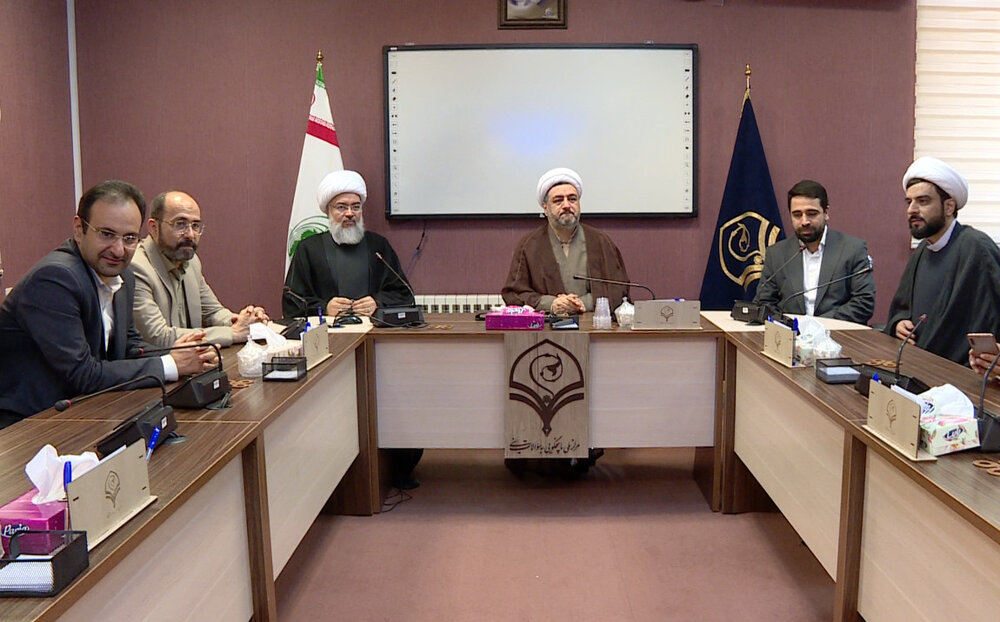 بازدید رئیس مرکز ملی فضای مجازی از مرکز ملی پاسخگویی به سوالات دینی