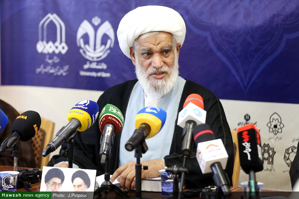 همایش ملی آیت‌الله یزدی آذرماه برگزار می‌شود / آیت‌الله کعبی: آیت‌الله یزدی الگوی مجاهدت، فقاهت و مدیریت انقلابی بود