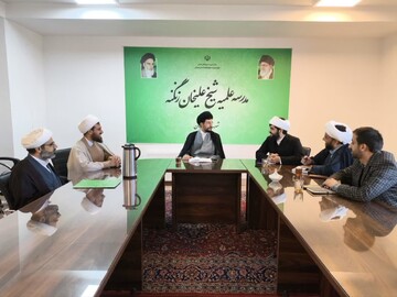 راهکارهای ارتقای فعالیت‌های تبلیغی در سطح شهرستان تویسرکان بررسی شد+عکس