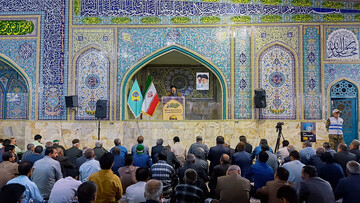 عزت و سربلندی تنها در سایه صبر و مقاومت به دست می‌آید