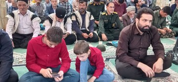 تصاویر/ اقامه نماز جمعه الیگودرز