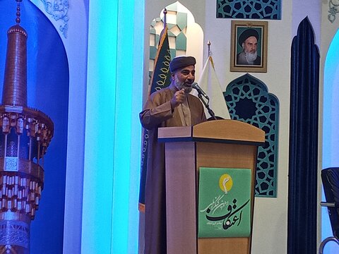 اعتکاف می تواند نماد هم‌افزایی فرهنگی و معنوی امت اسلام در عصر جهانی شدن باشد+ عکس