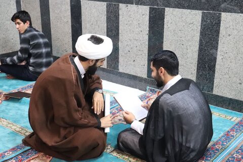 تصاویر/ امتحان هفتگی طلاب مدرسه علمیه امام خامنه ای مدظله العالی ارومیه