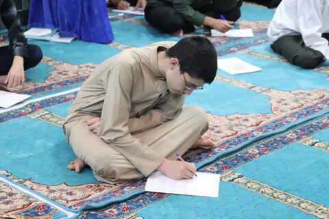 تصاویر/ امتحان هفتگی طلاب مدرسه علمیه امام خامنه ای مدظله العالی ارومیه