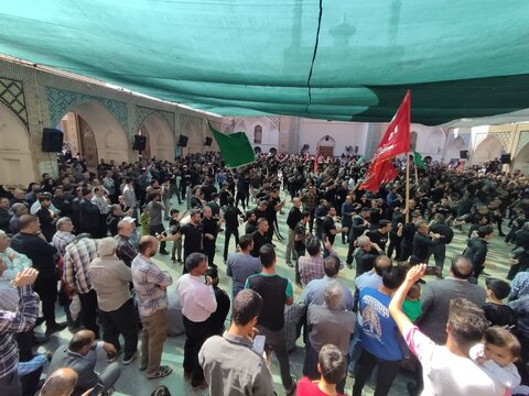 تصاویر/آیین سنتی مذهبی «جمعه نشلجی ها» در مشهد اردهال کاشان