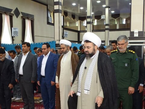 تصاویر/ آیین عبادی سیاسی نماز جمعه چهاربرج