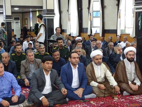 تصاویر/ آیین عبادی سیاسی نماز جمعه چهاربرج