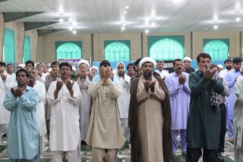 آیین عبادی سیاسی نماز جمعه دلگان