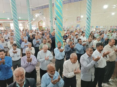 تصاویر/ اقامه نماز جمعه شهر انار