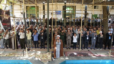 اقامه نماز جمعه در کمالشهر