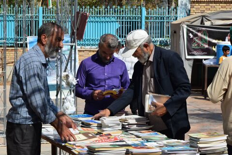 تصاویر/ نماز عبادی سیاسی جمعه آران وبیدگل