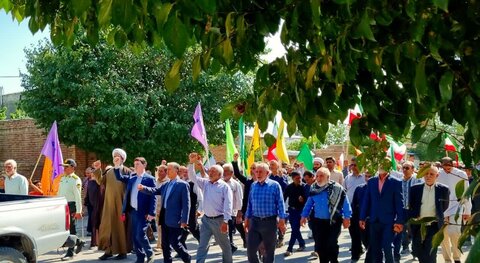 تصاویر/ اقامه نماز جمعه و راهپیمایی بشارت نصر شهر رابر