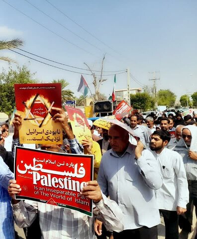 تصاویر/ اقامه نماز جمعه و راهپیمایی بشارت نصر شهر منوجان