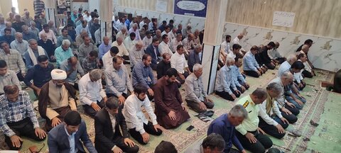 تصاویر/ اقامه نماز جمعه و راهپیمایی بشارت نصر شهر منوجان