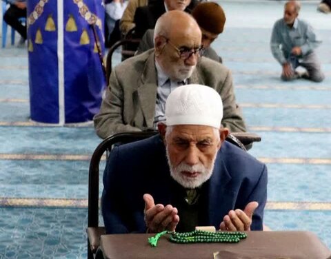 تصاویر/ اقامه نماز جمعه شهرستان قروه