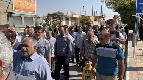 تصاویر/ اقامه نماز جمعه و راهپیمایی بشارت نصر شهر اختیارآباد