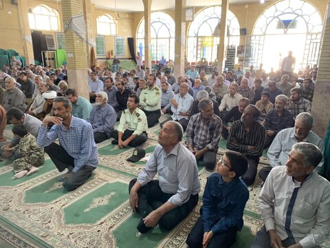 تصاویر/ اقامه نماز جمعه و راهپیمایی بشارت نصر شهر اختیارآباد