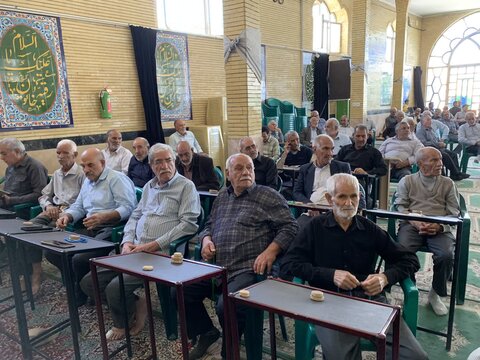 تصاویر/ اقامه نماز جمعه و راهپیمایی بشارت نصر شهر اختیارآباد