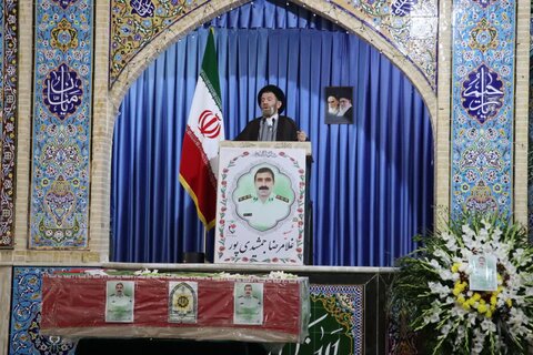 تصاویر وداع  باشکوه با شهید سرافراز انتظامی سرهنگ غلامرضا جمشیدی‌پور