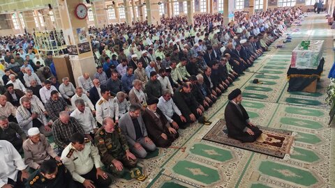 تصاویر وداع  باشکوه با شهید سرافراز انتظامی سرهنگ غلامرضا جمشیدی‌پور