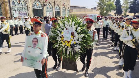 تصاویر وداع  باشکوه با شهید سرافراز انتظامی سرهنگ غلامرضا جمشیدی‌پور