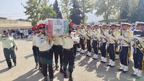 تصاویر وداع  باشکوه با شهید سرافراز انتظامی سرهنگ غلامرضا جمشیدی‌پور