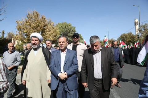 تصاویر/ راهپیمایی «بشارت نصر» در حمایت از ملت مقاوم و قهرمان فلسطین در زنجان