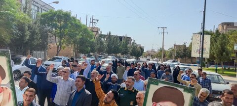 تصاویر/ نماز عبادی سیاسی جمعه بادرود و راهپیمایی جمعه بشارت نصر