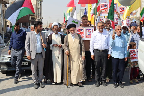 تصاویر/ راهپیمایی بشارت نصر در بندر دیّر