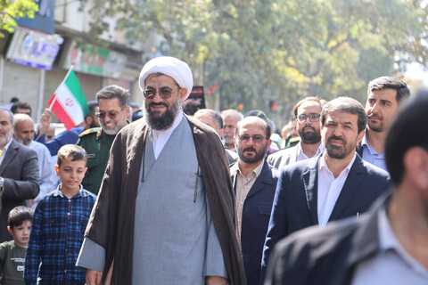 تصاویر / راهپیمایی «بشارت نصر» در همدان