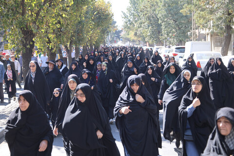 تصاویر / راهپیمایی «بشارت نصر» در همدان