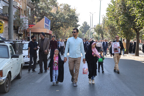 تصاویر / راهپیمایی «بشارت نصر» در همدان