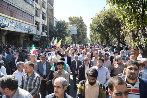 تصاویر / راهپیمایی «بشارت نصر» در همدان