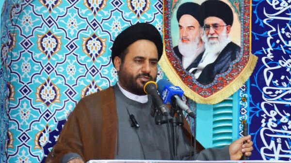 شادی مردم در عدالت و حل مشکلات است، نه در جشن‌های خیابانی