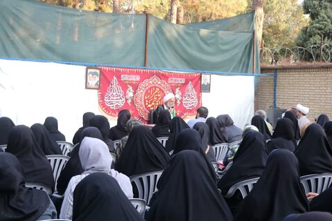 تصاویر| برگزاری نخستین کارگاه خانواده ویژه اولیا مدرسه مهدوی