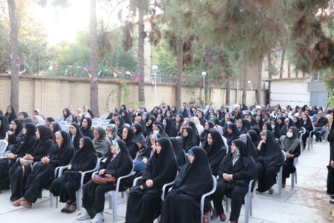 تصاویر| برگزاری نخستین کارگاه خانواده ویژه اولیا مدرسه مهدوی