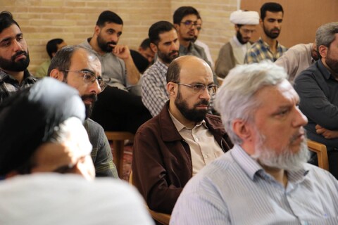 تصاویر|آغاز دوره تمهیدیه درس خارج حوزه علمیه اصفهان