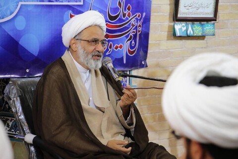 تصاویر|آغاز دوره تمهیدیه درس خارج حوزه علمیه اصفهان