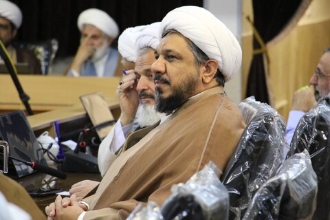 تصاویر|نشست تخصصی اعضای دبیرخانه حوزه پیشرو و سرآمد با حجت‌ الاسلام والمسلمین عابدی